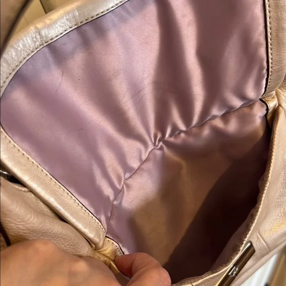 Coach Metallic Tan Shoulder Bag See Slight Callouts In Photos - Picture 7 of 14